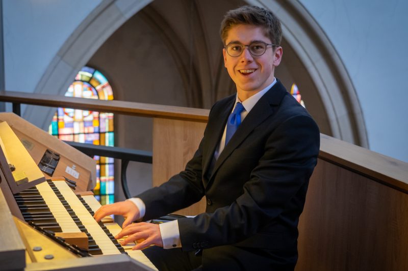 Orgel Max Jenkins Porträt Mettingen