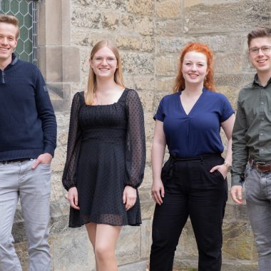 Felix Märtin, Lea Fürstenau, Sarah-Florentine Milcent, Max Jenkins — Team der evangelischen Singschule Detmold