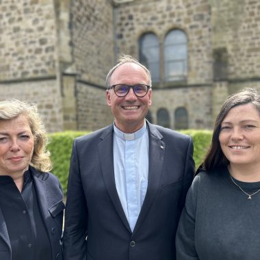 Friederike Miketić (Detmold), Dr. Andreas Lange (Superintendent der luth. Klasse) Sabrina Landenberger (Lage)