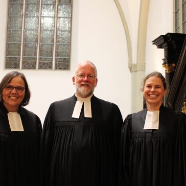 Superintendentin Juliane Arndt, Pfarrer Frank Erichsmeier, Pfarrerin Mareike Lesemann am 03.11.2024 Erlöserkirche am Markt Detmold